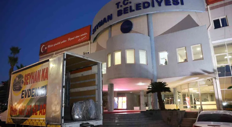 Seyhan Belediyesine haciz şoku: Makam odası eşyaları bile haczedildi