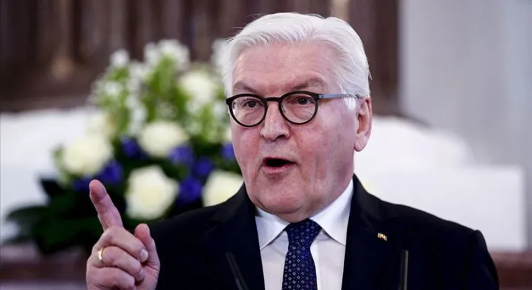 Steinmeier: "İran savaşı siyasi açıdan felaket bir hataydı"