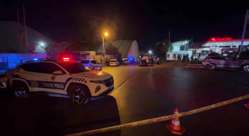 Sultanbeyli’de DEAŞ operasyonunda polise ateş açan şüpheli etkisiz hale getirildi