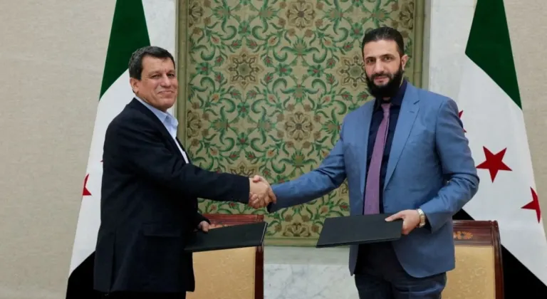 Suriye hükümeti, terör örgütü SDG elebaşı Abdi’nin Şam’a geldiği iddialarını yalanladı