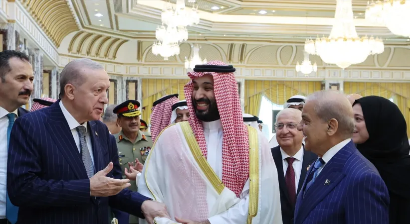 Suudi Arabistan: "Ortak savunma anlaşması, nükleer emellerle bağlantılı değil"