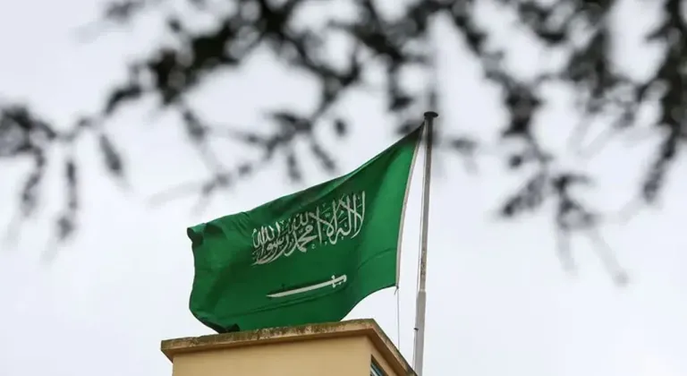 Suudi Arabistan alkol yasağının kaldırılacağına ilişkin iddiaları yalanladı