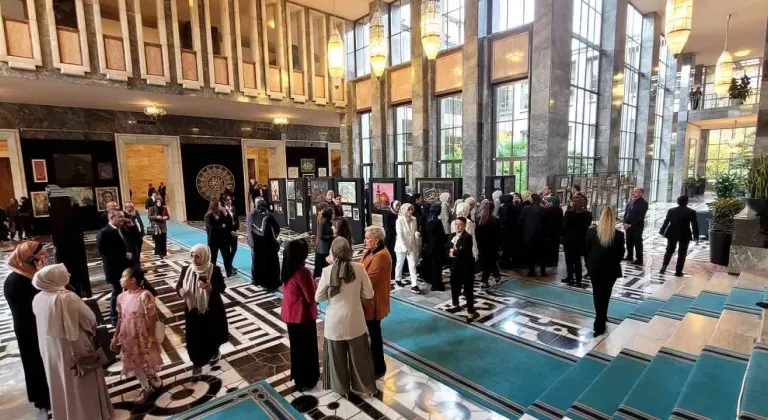 TBMM’de Gazze konulu "Hilalin Işığında" sanat sergisi