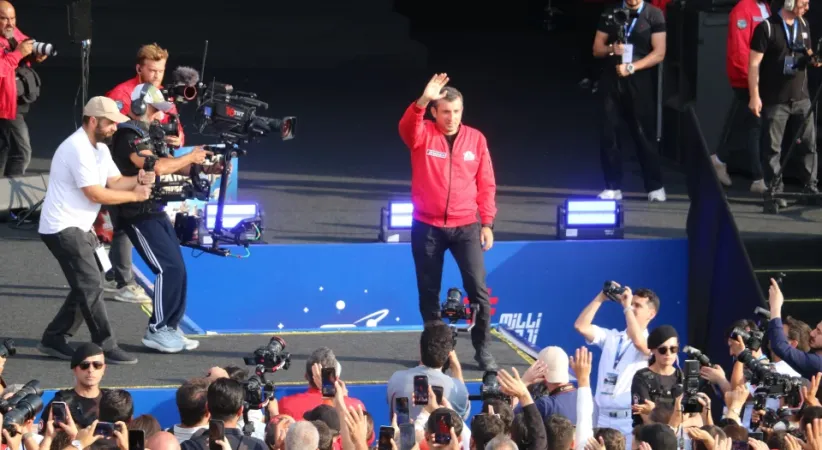 TEKNOFEST Yönetim Kurulu Başkanı Selçuk Bayraktar: "1 buçuk milyondan fazla ziyaretçi ağırlayarak rekor kırdık"