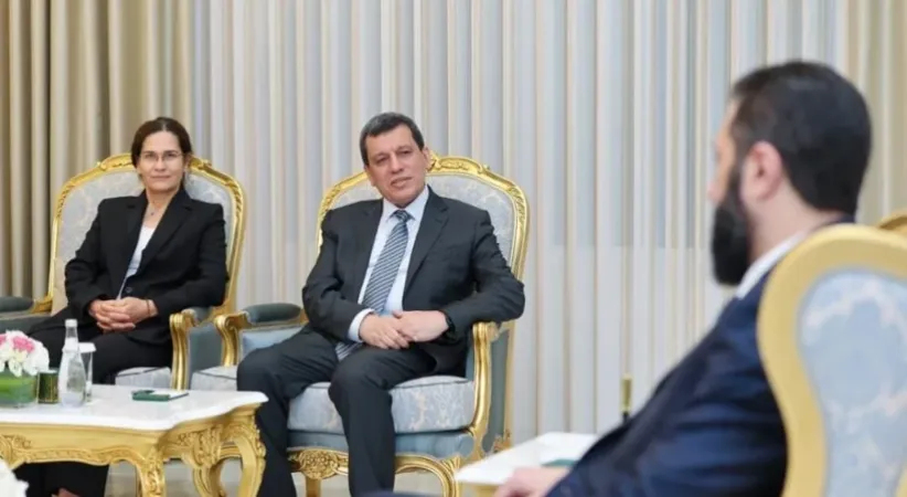 Terör örgütü SDG elebaşı Mazlum Abdi, örgütün feshedildiğini açıkladı