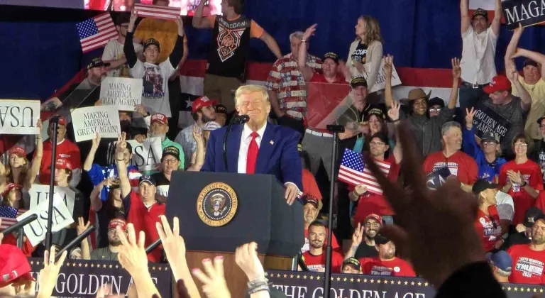 Trump, başkanlık görevinin 100. gününü Michigan’da kutladı