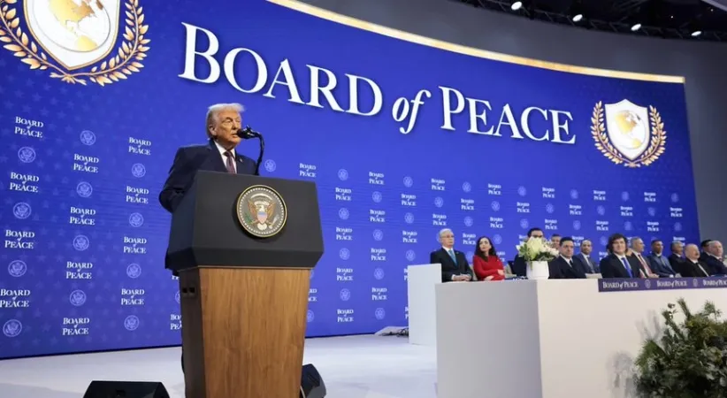 Trump Gazze’de tarihi bir anlaşmaya varıldığını duyurdu, Türkiye’ye teşekkür etti