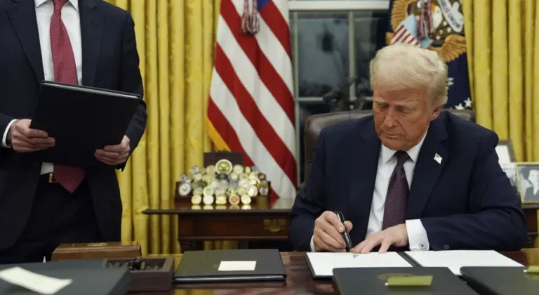 Trump, Hindistan’a uygulanan gümrük vergisini yüzde 50’ye yükseltti