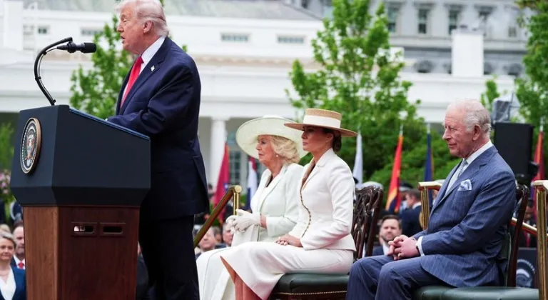 Trump, İngiltere Kralı Charles’ı Beyaz Saray’da askeri törenle karşıladı