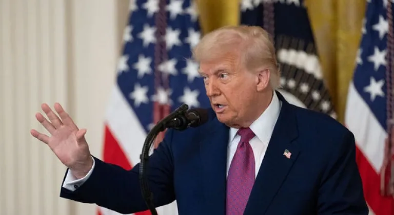 Trump: "İran’daki üç nükleer tesis vuruldu"