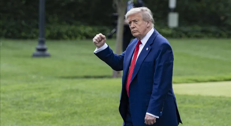 Trump: "İsrail ve İran aynı anda geldi, ‘Barış’ dedi"
