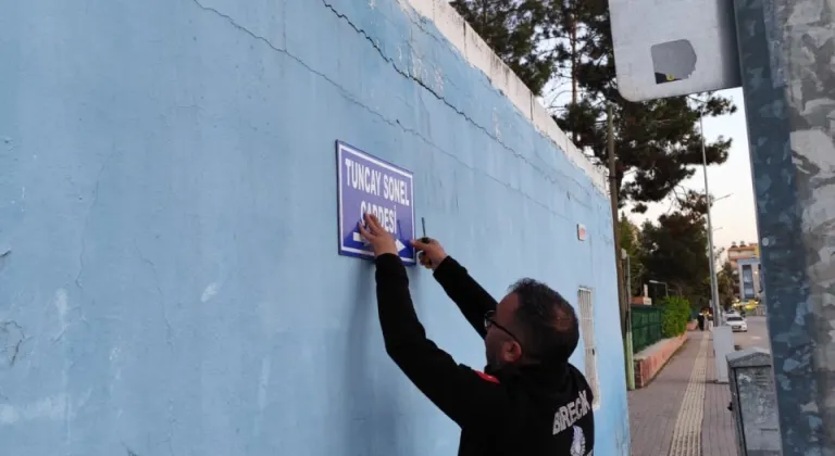 Tuncay Sonel’in ismi caddelerden kaldırıldı