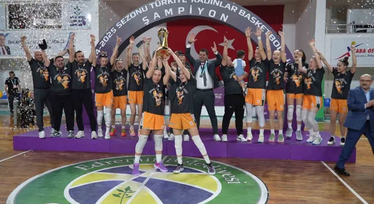 Ferhatoğlu Edremit Belediyesi Gürespor, Türkiye Kadınlar Basketbol Ligi’nde şampiyon oldu