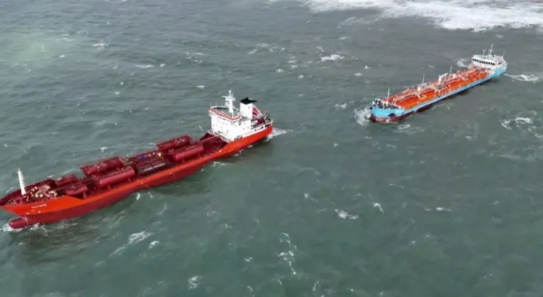 Ulaştırma ve Alt Yapı Bakanlığı'ndan birbirine temas eden 2 tanker hakkında açıklama