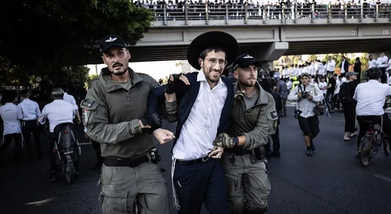 Ultra-Ortodoks Yahudiler neden askerliğe karşı çıkıyor?