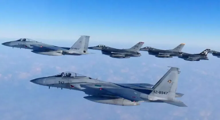 Ürdün’e ait savaş uçakları ABD’nin Suriye’deki DEAŞ’a yönelik operasyonuna katıldı