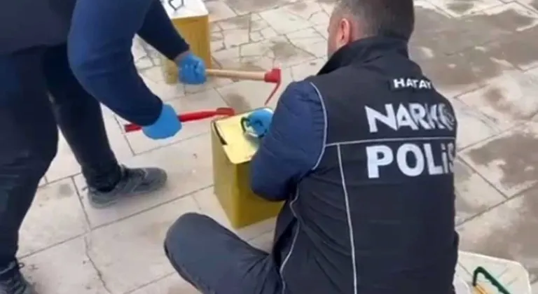 Zeytinyağı tenekelerinden 100 bin uyuşturucu hap çıktı