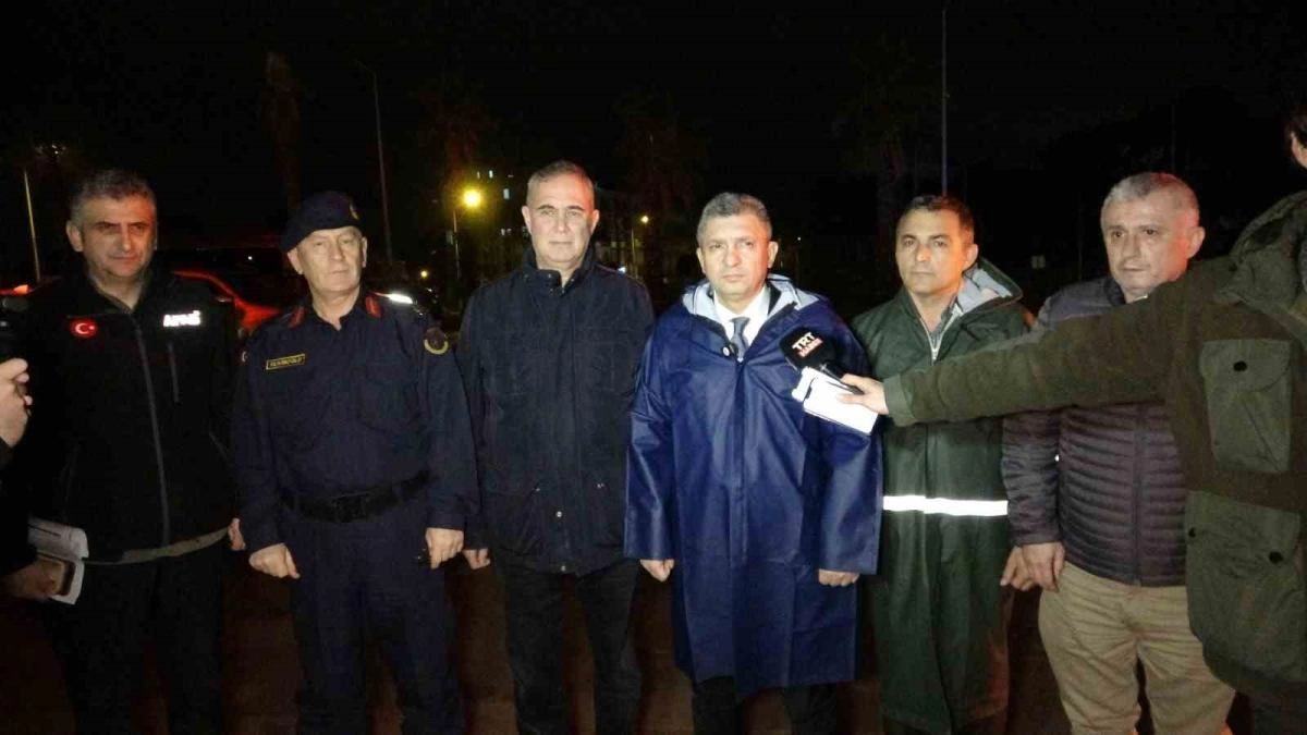 Antalya Valisi Şahin: "5 saatte 106 kilogramlık büyük yağış aldık" | Popüler Gazete - Haber, Son Dakika Haberler, Popüler Gündem