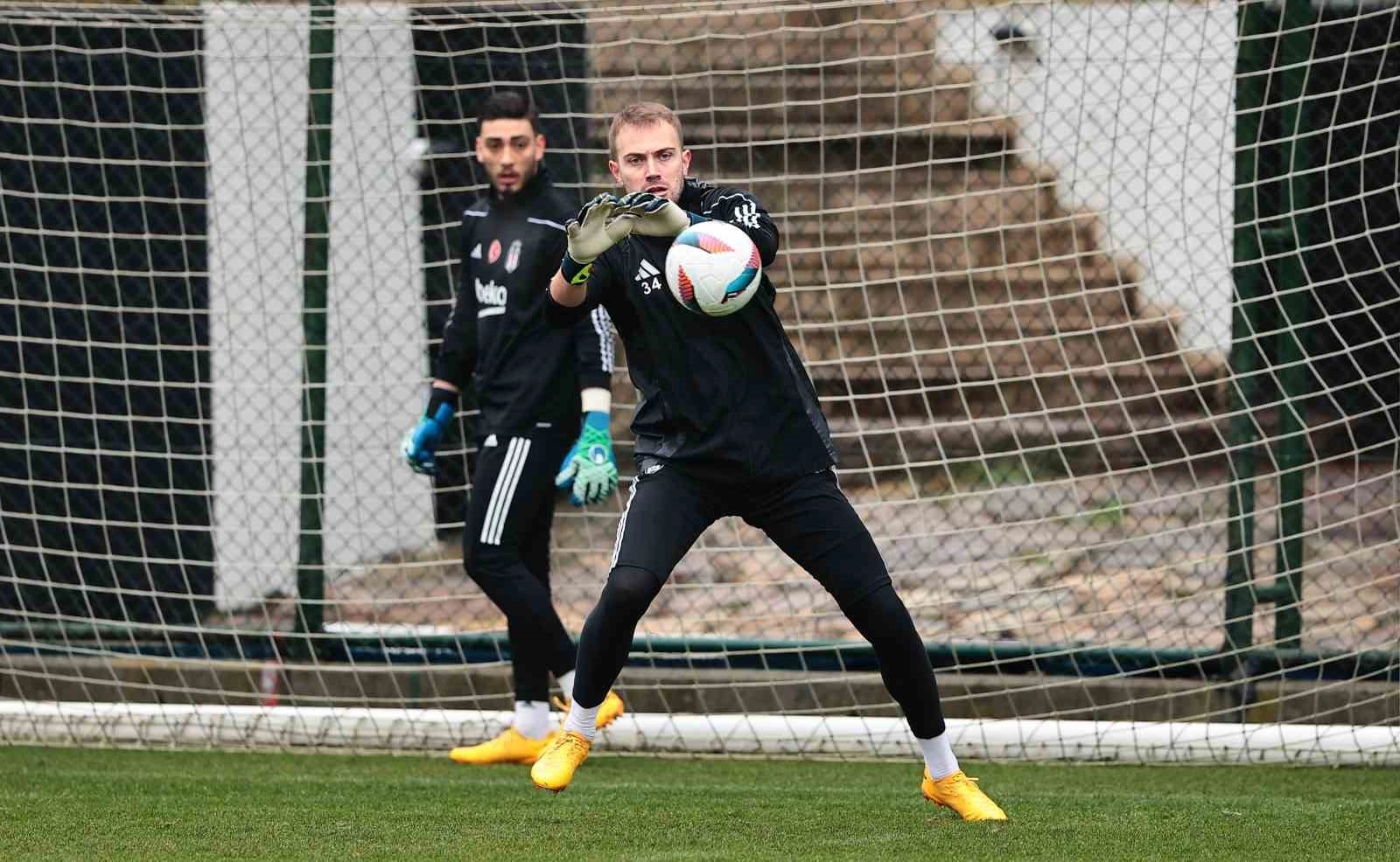 Beşiktaş, Antalyaspor Karşılaşması İçin Son Antrenmanını Yaptı | Popüler Gazete - Haber, Son Dakika Haberler, Popüler Gündem
