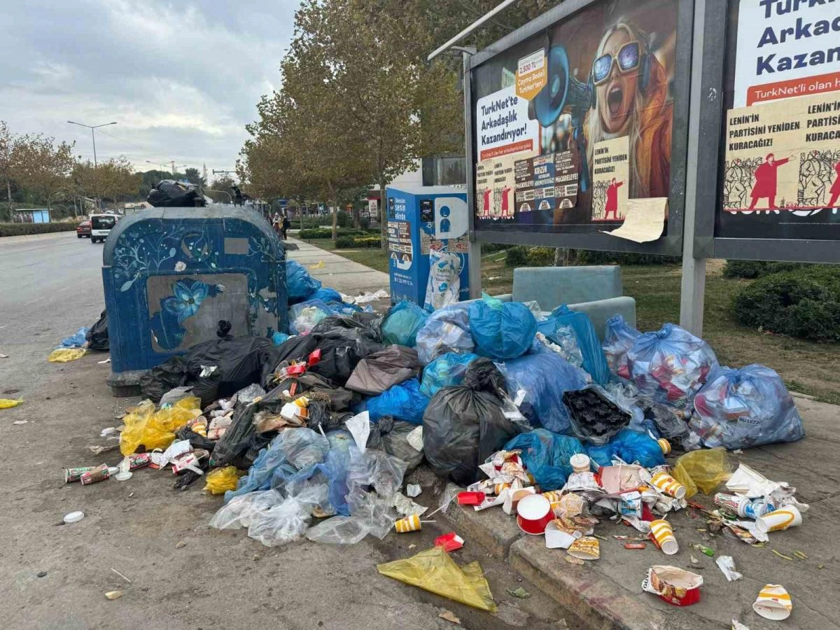 Buca'da Belediye Grevi Çöp Yığınlarını Arttırdı: Kentin Temizliği Tehdit Altında | Popüler Gazete - Haber, Son Dakika Haberler, Popüler Gündem