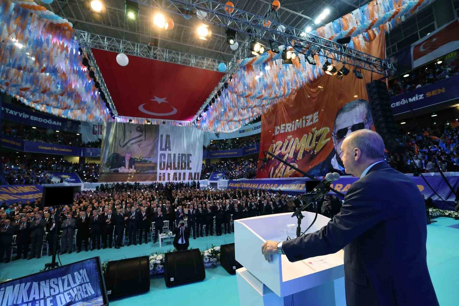 Cumhurbaşkanı Erdoğan: "Ya o silahlar gönüllü olarak bırakılacak ya da cebren bıraktırılacak” | Popüler Gazete - Haber, Son Dakika Haberler, Çeviri Haberler