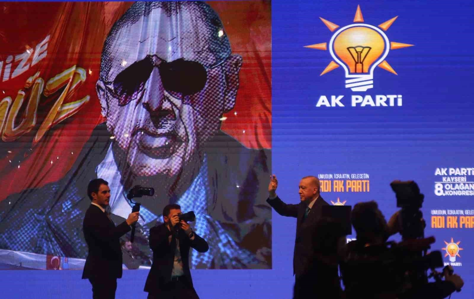 Cumhurbaşkanı Erdoğan: "Ya o silahlar gönüllü olarak bırakılacak ya da cebren bıraktırılacak” | Popüler Gazete - Haber, Son Dakika Haberler, Çeviri Haberler