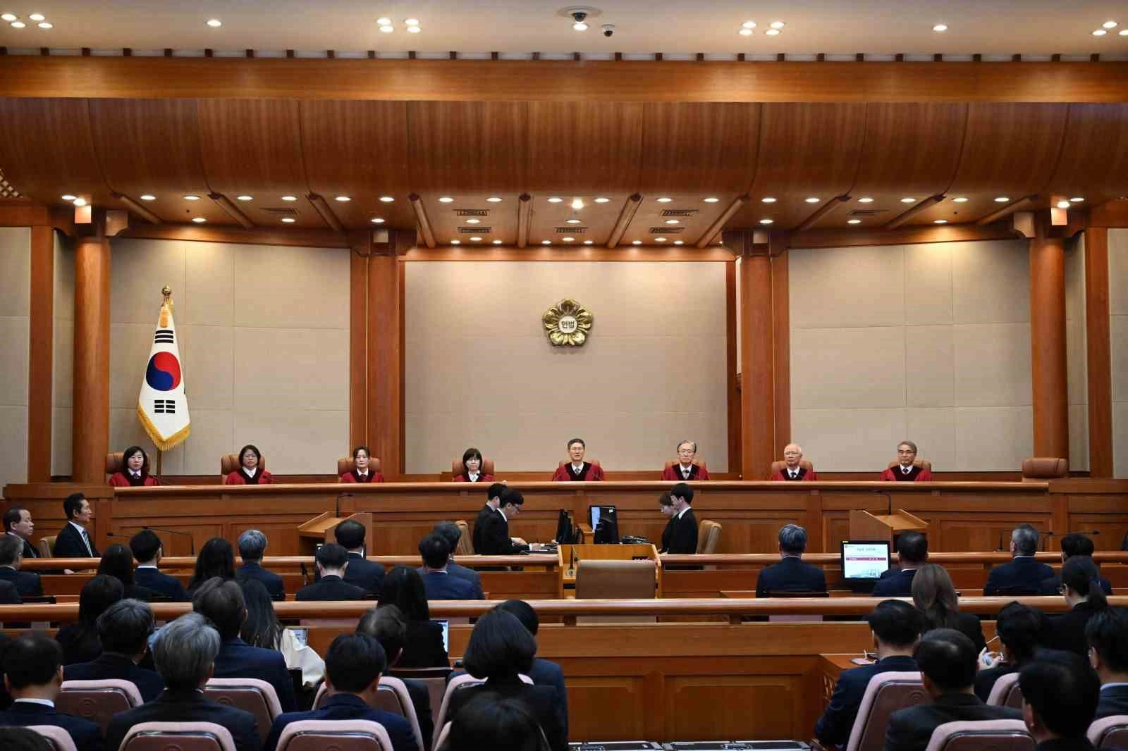 Güney Kore Devlet Başkanı Yoon Suk Yeol resmen görevden alındı | Popüler Gazete - Türkiye'nin en popüler internet gazetesi!
