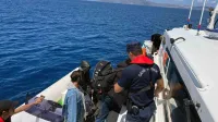 Yunanistan’ın geri ittiği 10’u çocuk 33 düzensiz göçmen Datça'da kurtarıldı